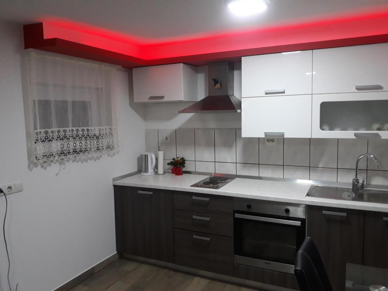 Anna Apartament *