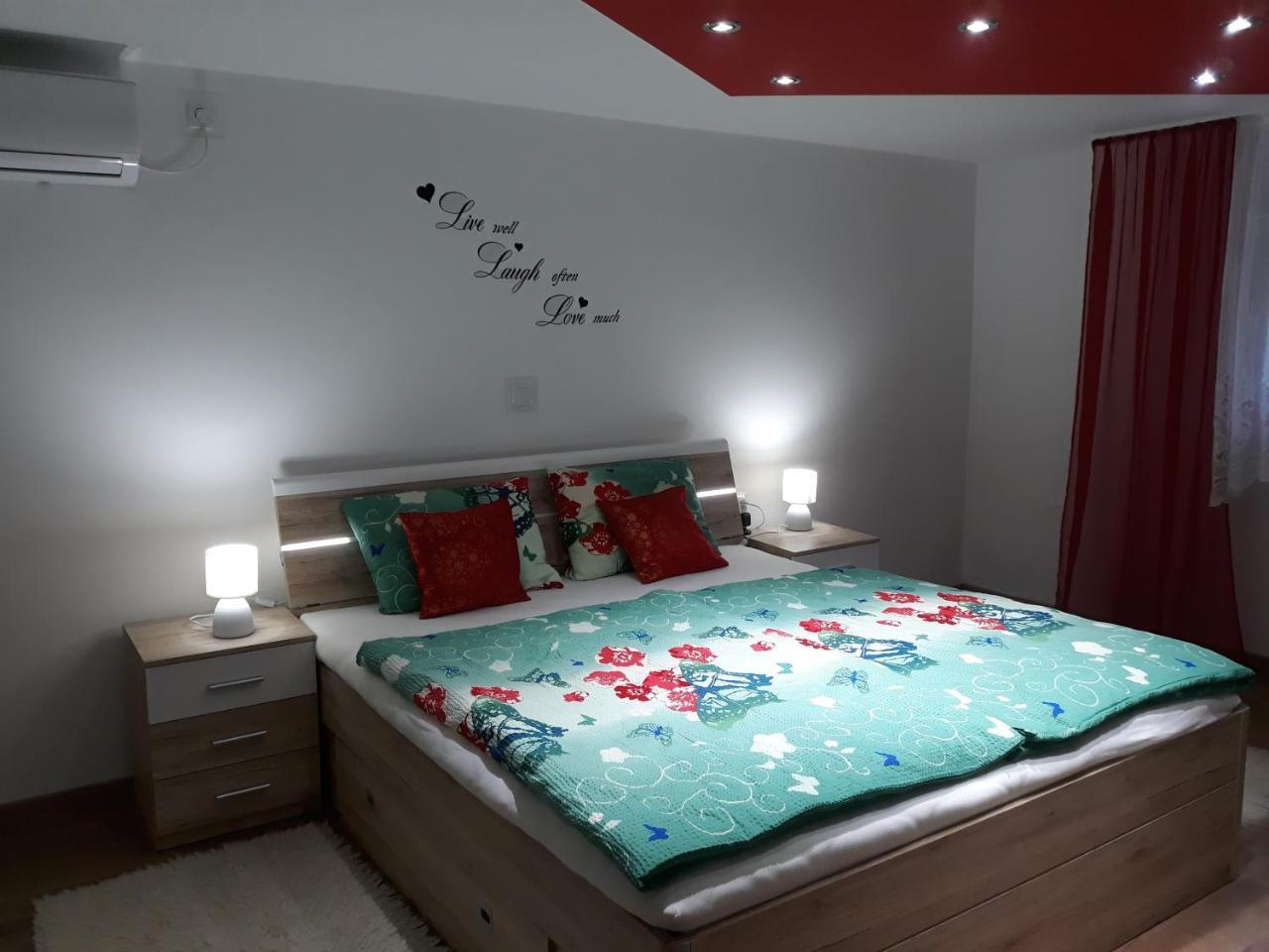 Anna Apartament *